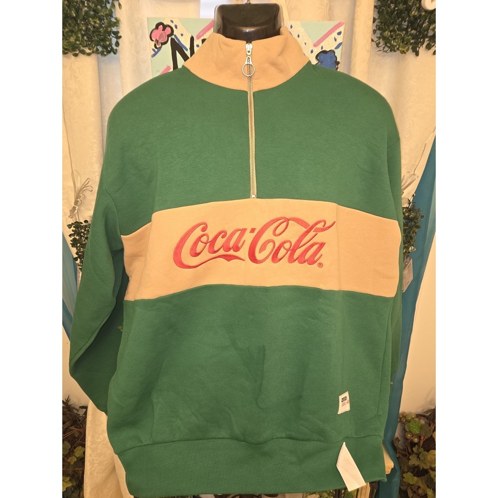 Coca-Cola Embroidered 1/4 Zip Sweatshirt Green Cream Sample Pullover Size‎ L